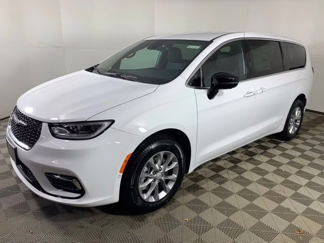 2026 Bright White Clearcoat Chrysler Pacifica Select AWD AWD Van