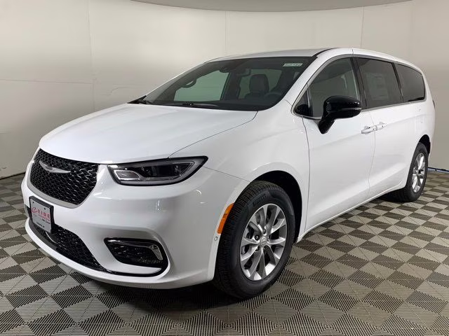 2026 Bright White Clearcoat Chrysler Pacifica Select AWD AWD Van