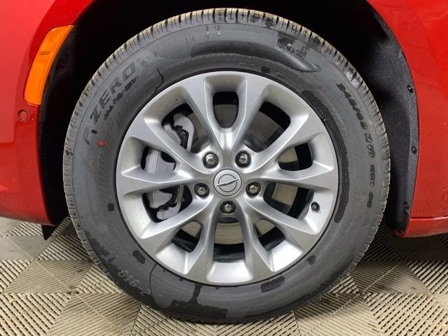 2026 Red Hot Pearlcoat Chrysler Pacifica Select AWD AWD Van