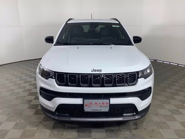 2026 Bright White Clearcoat Jeep Compass Latitude 4X4 SUV