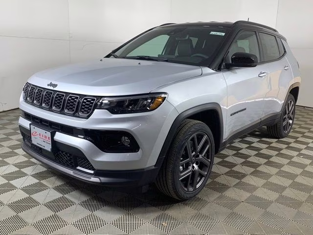 2026 Silver Zynith Metallic Clearcoat Jeep Compass Limited Altitude 4X4 SUV