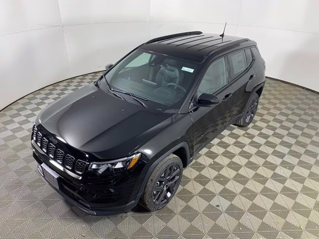 2026 Diamond Black Crystal Pearlcoat Jeep Compass Limited Altitude 4X4 SUV