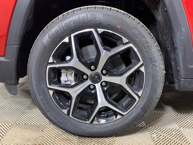 2026 Red Hot Pearlcoat Jeep Compass Limited 4X4 SUV