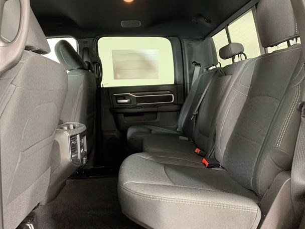 2026 Diamond Black Crystal Pearlcoat Ram 2500 Big Horn 4X4 Truck