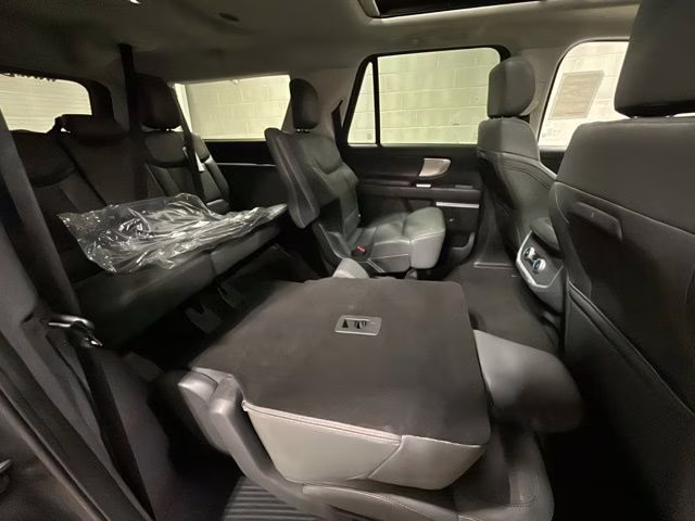 2026 Agate Black Metallic Ford Expedition Max Active 4X4 SUV