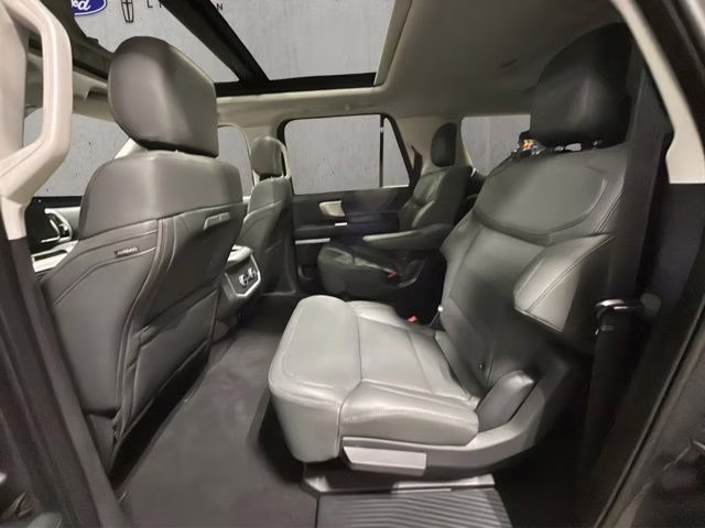 2026 Agate Black Metallic Ford Expedition Max Active 4X4 SUV