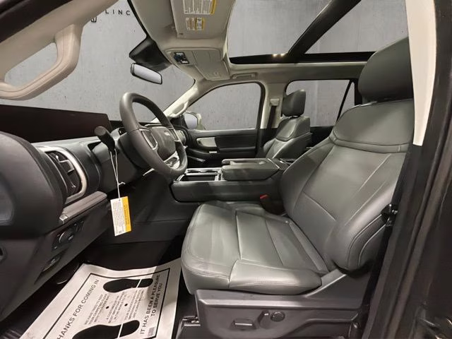 2026 Agate Black Metallic Ford Expedition Max Active 4X4 SUV