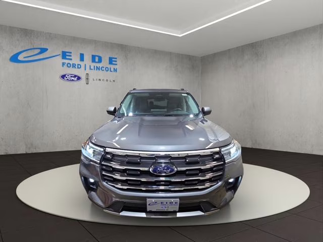 2026 Carbonized Gray Metallic Ford Explorer Active 4X4 SUV