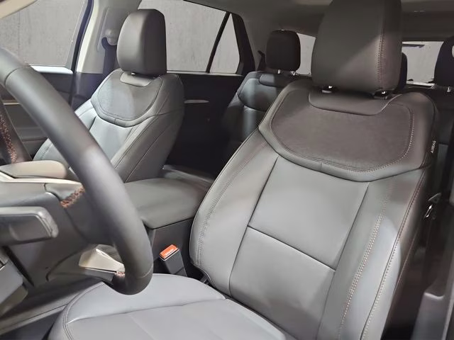 2026 Carbonized Gray Metallic Ford Explorer Active 4X4 SUV