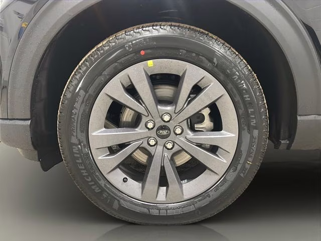 2026 Agate Black Metallic Ford Explorer Active 4X4 SUV