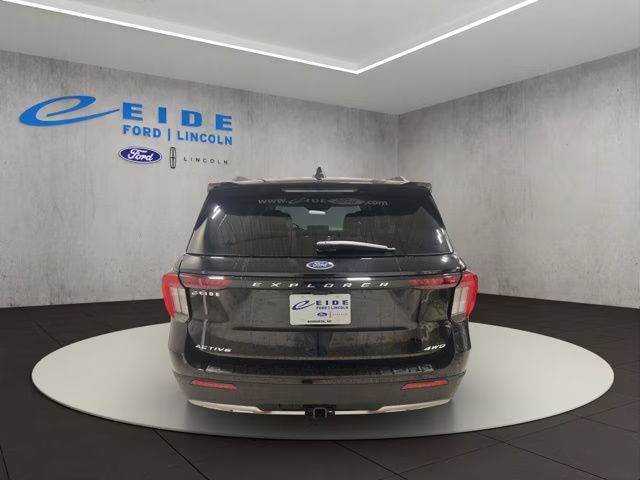 2026 Agate Black Metallic Ford Explorer Active 4X4 SUV