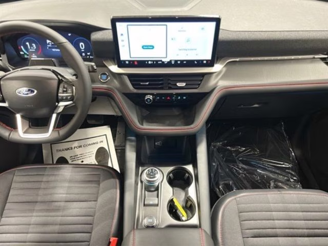 2026 Star White Metallic Tri-Coat Ford Explorer ST-Line 4X4 SUV