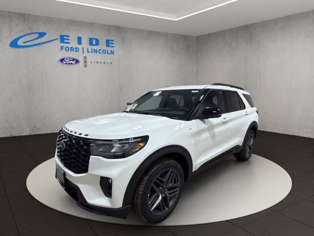 2026 Star White Metallic Tri-Coat Ford Explorer ST-Line 4X4 SUV