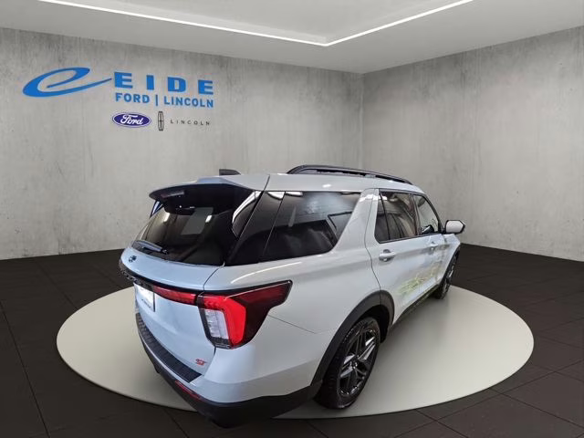 2026 Space White Metallic Ford Explorer ST 4X4 SUV