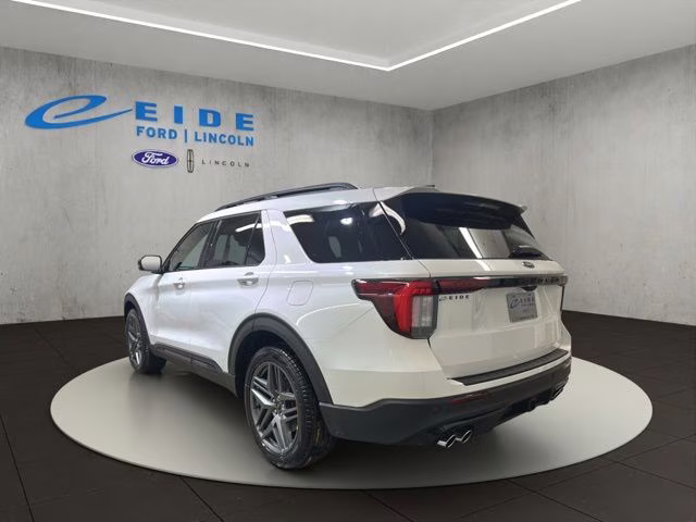 2026 Star White Metallic Tri-Coat Ford Explorer ST 4X4 SUV