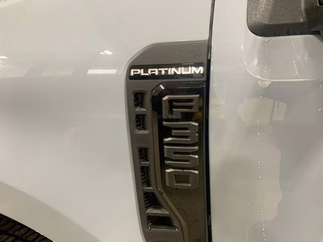 2026 Glacier Gray Metallic Tri-Coat Ford Super Duty F-350 DRW Platinum 4X4 Truck