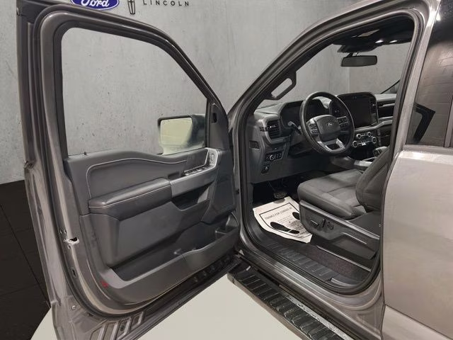 2026 Carbonized Gray Metallic Ford F-150 XLT Black Appearance 4X4 Truck