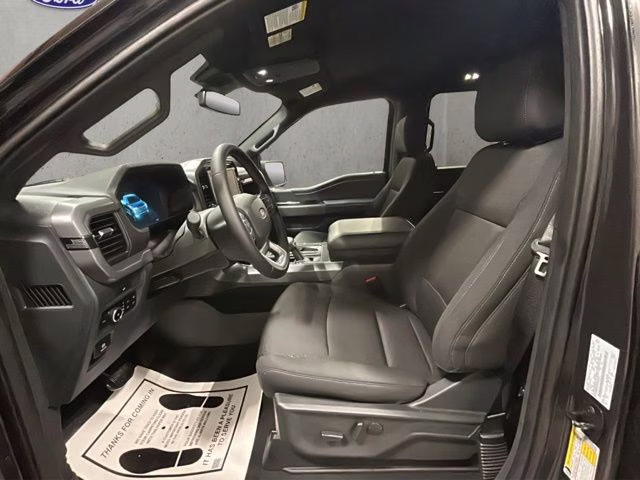 2026 Agate Black Metallic Ford F-150 XLT Black Appearance 4X4 Truck