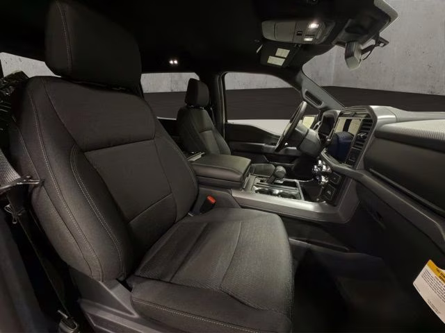 2026 Oxford White Ford F-150 XLT Black Appearance 4X4 Truck