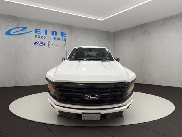 2026 Oxford White Ford F-150 XLT Black Appearance 4X4 Truck