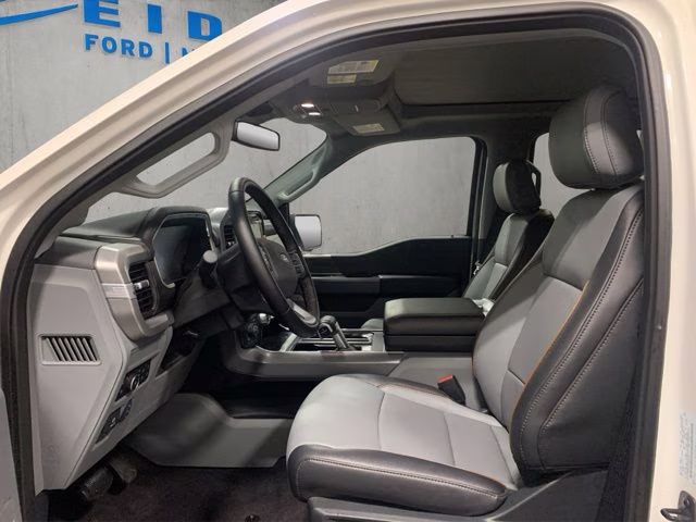 2025 Star White Metallic Tri-Coat Ford F-150 Lariat Chrome 4X4 Truck