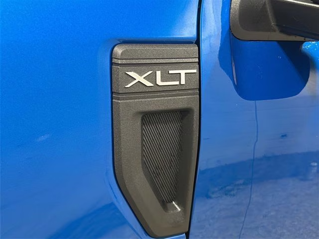 2026 Velocity Blue Ford Maverick XLT AWD Truck