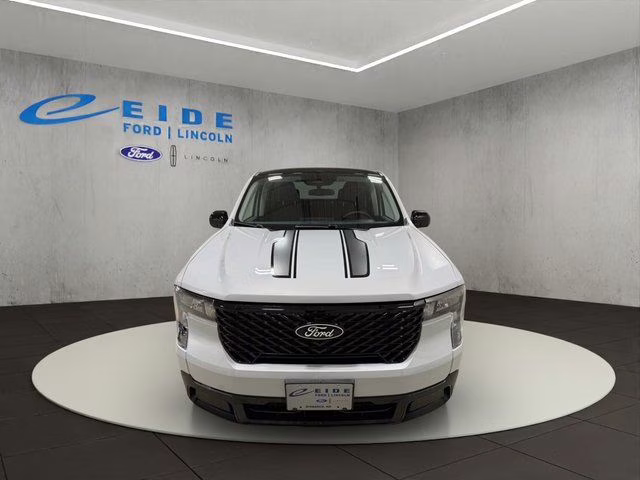 2025 Space White Metallic Ford Maverick XLT AWD Truck