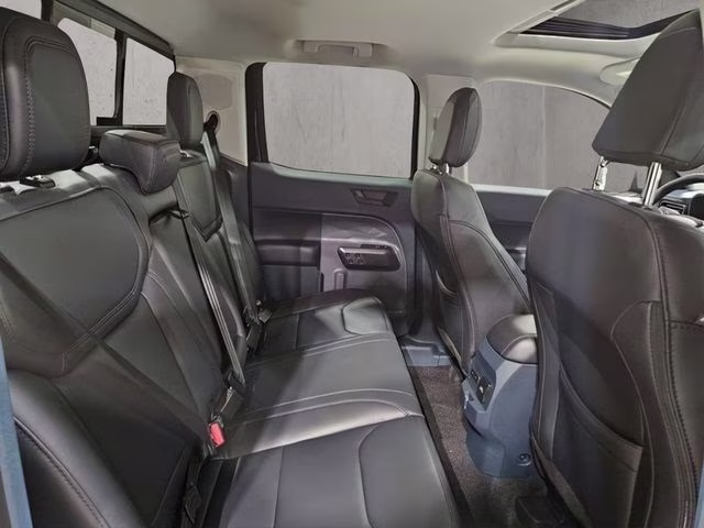 2025 Shadow Black Ford Maverick Lariat AWD Truck