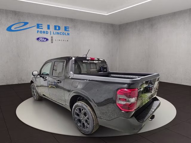 2025 Shadow Black Ford Maverick Lariat AWD Truck
