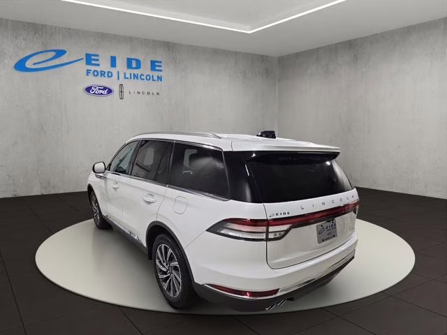 2026 Pristine White Metallic Tri-Coat Lincoln Aviator Premiere AWD SUV