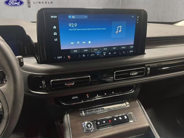 2026 Infinite Black Metallic Clearcoat Lincoln Aviator Reserve AWD SUV