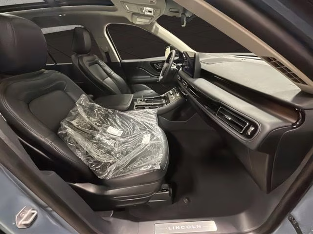 2026 Whisper Blue Metallic Clearcoat Lincoln Aviator Reserve AWD SUV