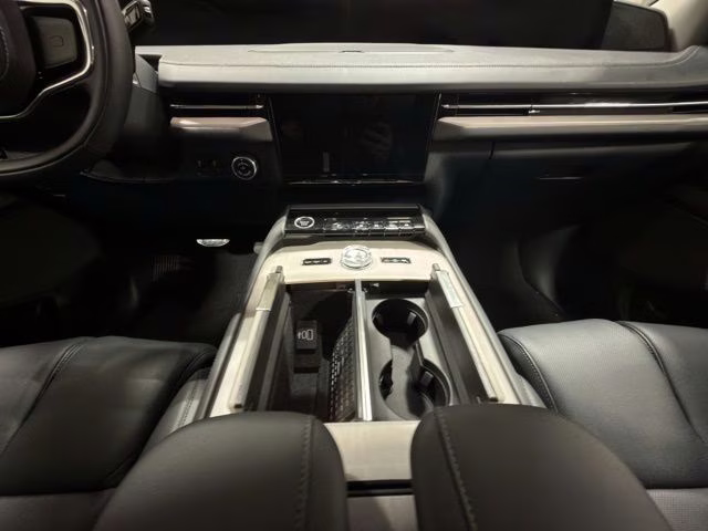 2025 Infinite Black Metallic Clearcoat Lincoln Navigator Reserve 4X4 SUV