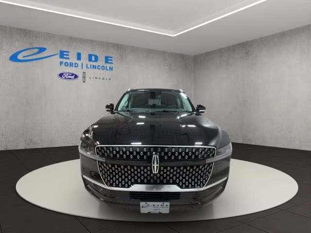 2025 Infinite Black Metallic Clearcoat Lincoln Navigator Reserve 4X4 SUV