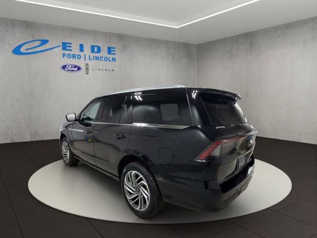 2025 Infinite Black Metallic Clearcoat Lincoln Navigator Reserve 4X4 SUV