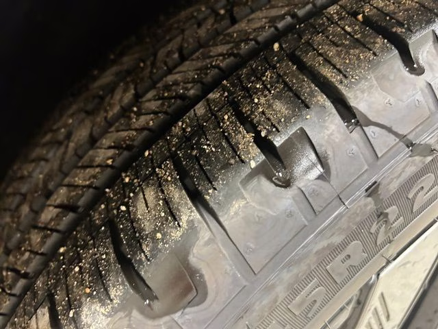 2025 Infinite Black Metallic Clearcoat Lincoln Nautilus Reserve AWD SUV