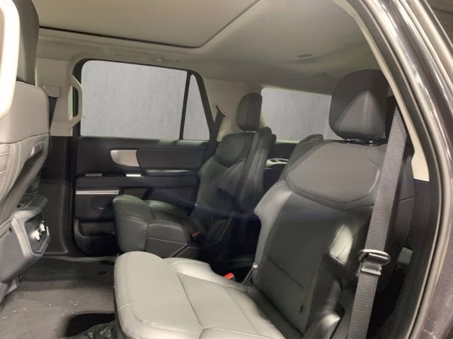 2026 Dark Matter Gray Metallic Ford Expedition Active 4X4 SUV