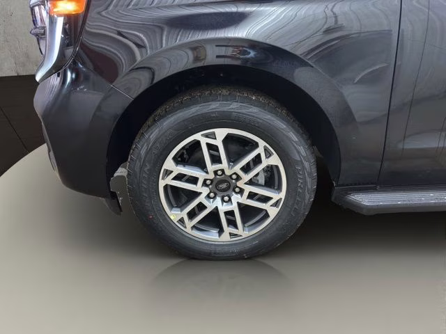 2026 Agate Black Metallic Ford Expedition Active 4X4 SUV