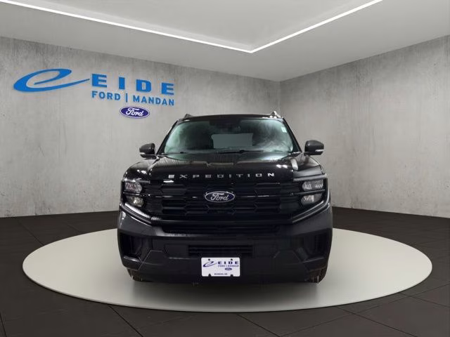 2026 Agate Black Metallic Ford Expedition Active 4X4 SUV