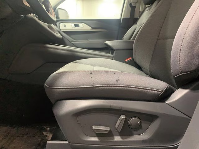 2026 Carbonized Gray Metallic Ford Explorer Active 4X4 SUV