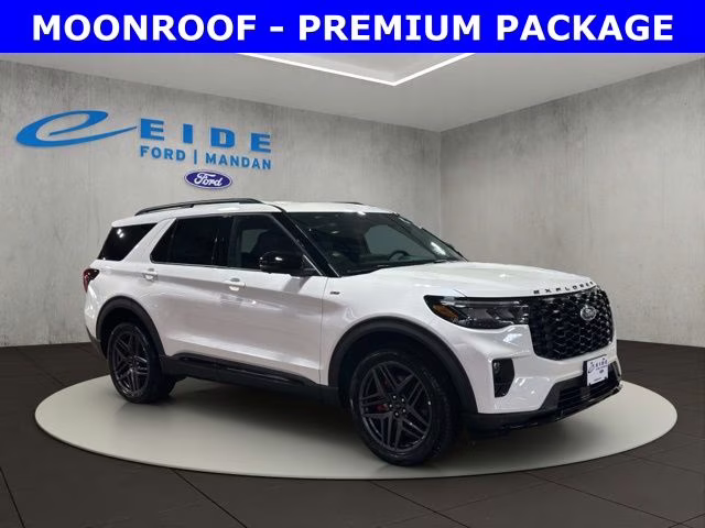 2026 Star White Metallic Tri-Coat Ford Explorer ST-Line 4X4 SUV