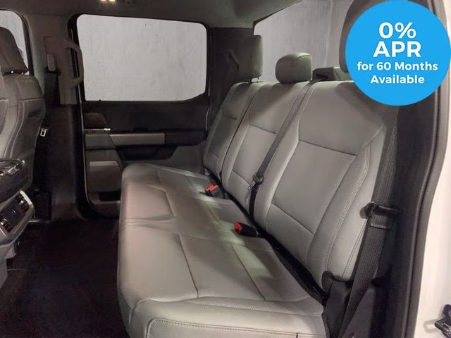 2025 Oxford White Ford F-150 Lightning Flash AWD Truck