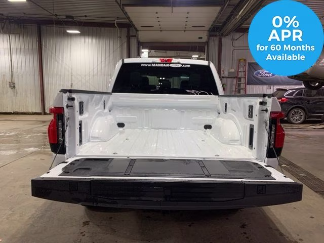 2025 Oxford White Ford F-150 Lightning Flash AWD Truck