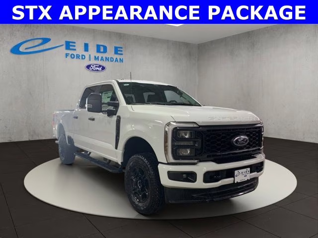 2026 Oxford White Ford Super Duty F-250 SRW XL 4X4 Truck