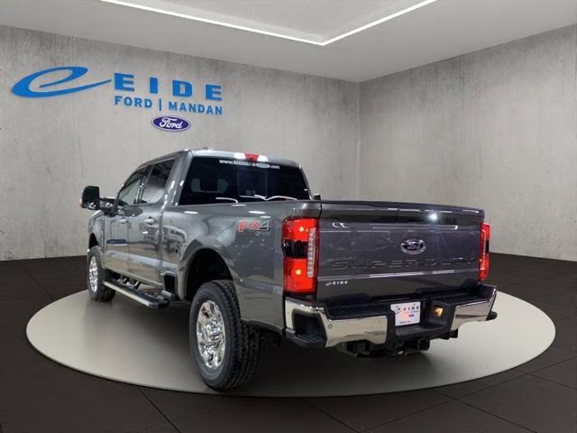 2026 Carbonized Gray Metallic Ford Super Duty F-350 SRW Lariat 4X4 Truck