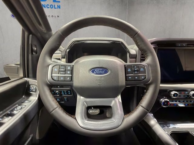 2025 Space White Metallic Ford F-150 Lariat Chrome 4X4 Truck