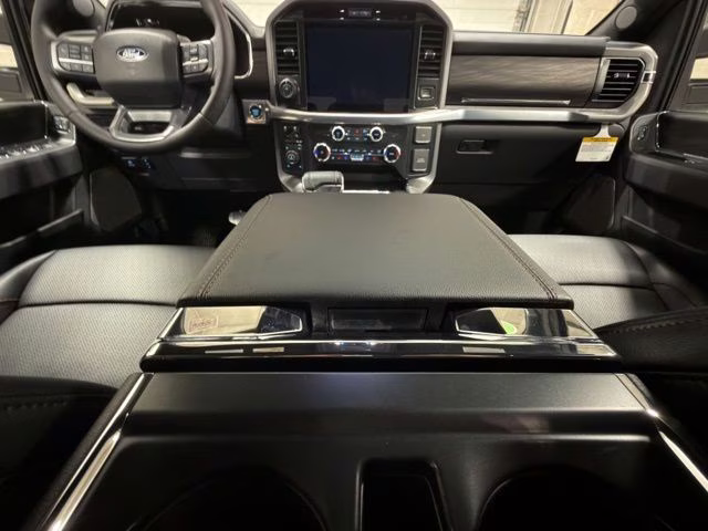 2025 Space White Metallic Ford F-150 Lariat Chrome 4X4 Truck