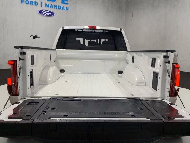 2025 Star White Metallic Tri-Coat Ford F-150 Platinum 4X4 Truck