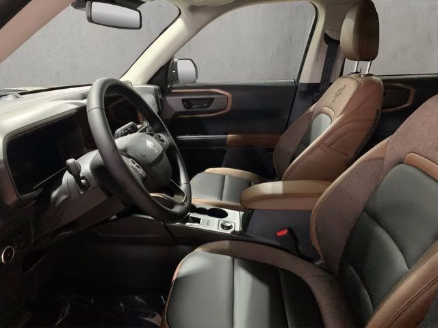 2025 Shadow Black Ford Bronco Sport Outer Banks 4X4 SUV