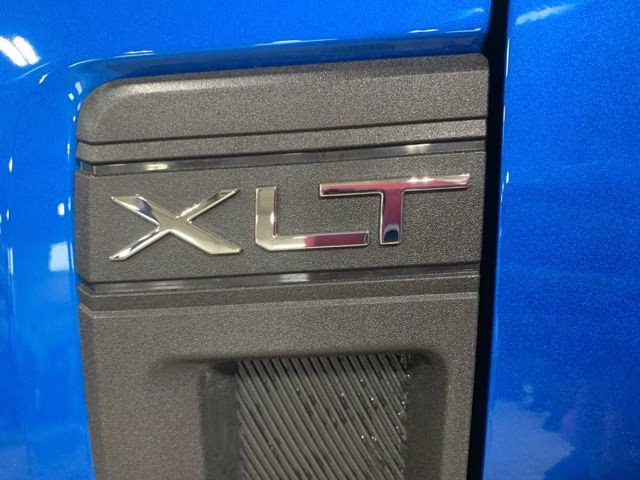 2026 Velocity Blue Ford Maverick XLT AWD Truck